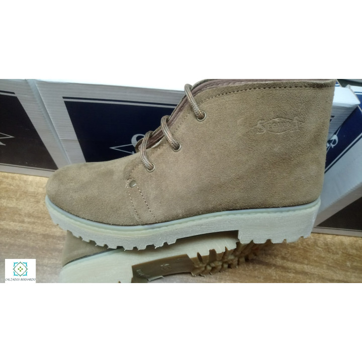 Stiefel Wildleder Segrera Sohle Krepp 101