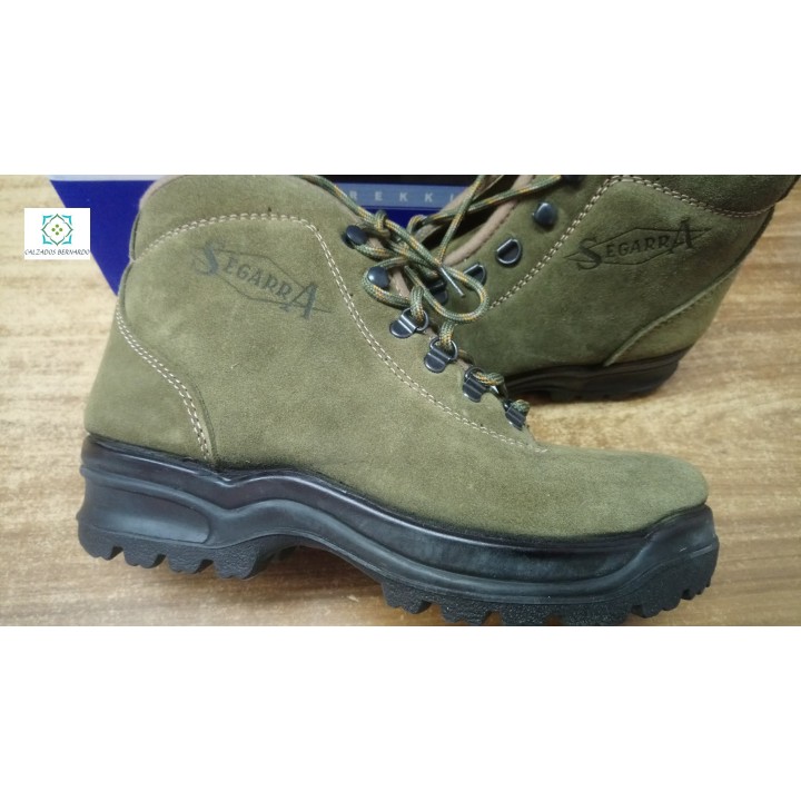 Bota segarra trekking kaki