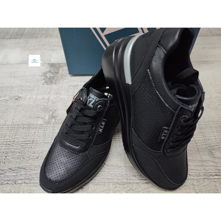 Deportivo negro cuña Kle georgia