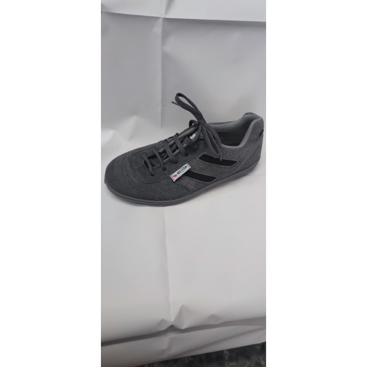 Deportivo Segarra 809 grey in split leather with crepe sole | Calzados Bernardo online and physical store