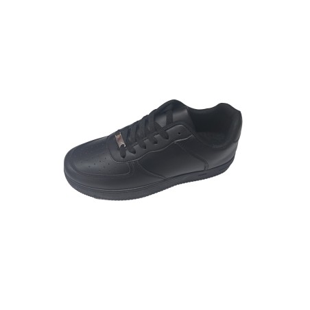 Black unisex sneaker with non‑slip rubber sole | Sizes 36 to 45 | Calzados Bernardo